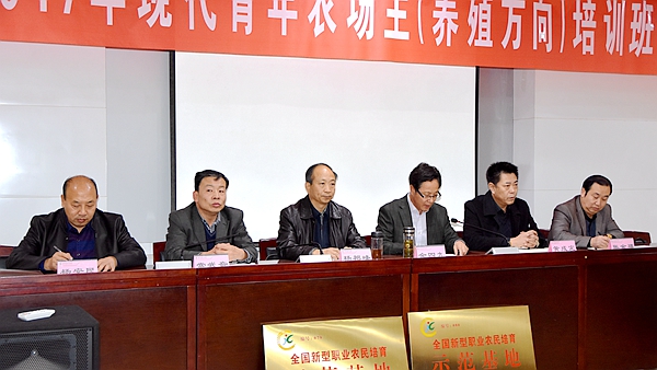 http://news.gsau.edu.cn/__local/0/DC/E9/156DEF049E9E359D953218AD64A_2D0AE6D2_309AC.jpg