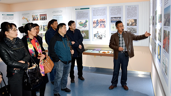 http://news.gsau.edu.cn/__local/E/60/36/66FF298A60D989FBFAA61B1DB07_D887BF7A_37365.jpg