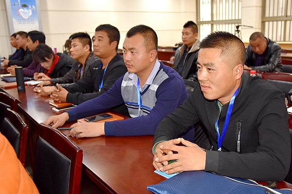 http://news.gsau.edu.cn/__local/F/12/30/C11B427E8D64B123DABACED86B5_8BDB4001_3AA0F.jpg